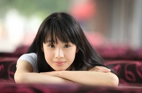 的喜剧,女猪脚很靓,还有经典的打台球时<em>内裤绑</em>