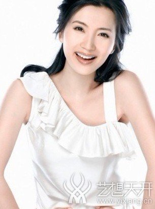 惊艳的女演员 ZXXKCOM201111181018283990892.jpg
