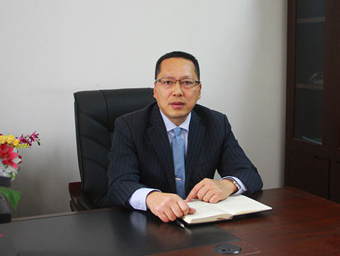 石增红 王朴中学副校长